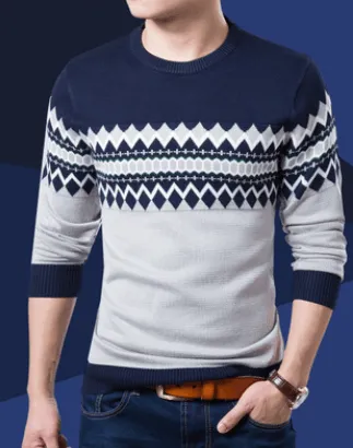 Autumn and winter color matching sets of sweaters slim round neck long sleeve bottoming shirt color matching sweater sweater men
