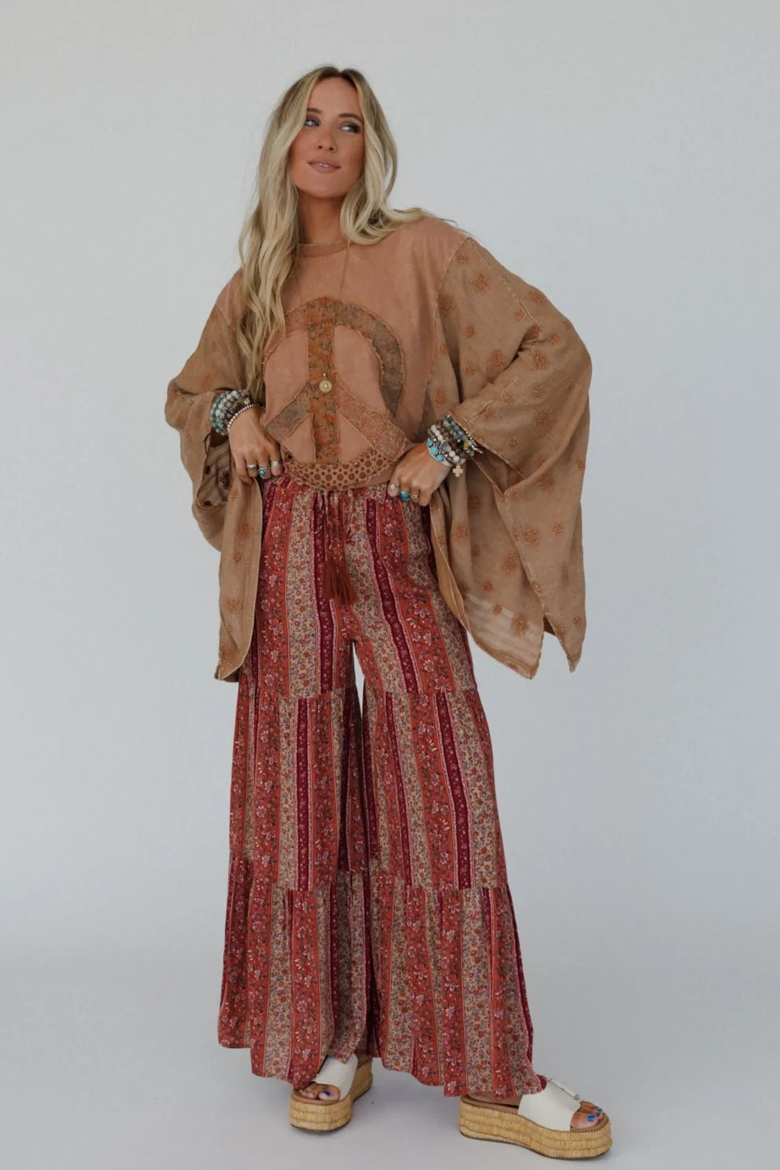 Colter Floral Wide Leg Pant - Berry