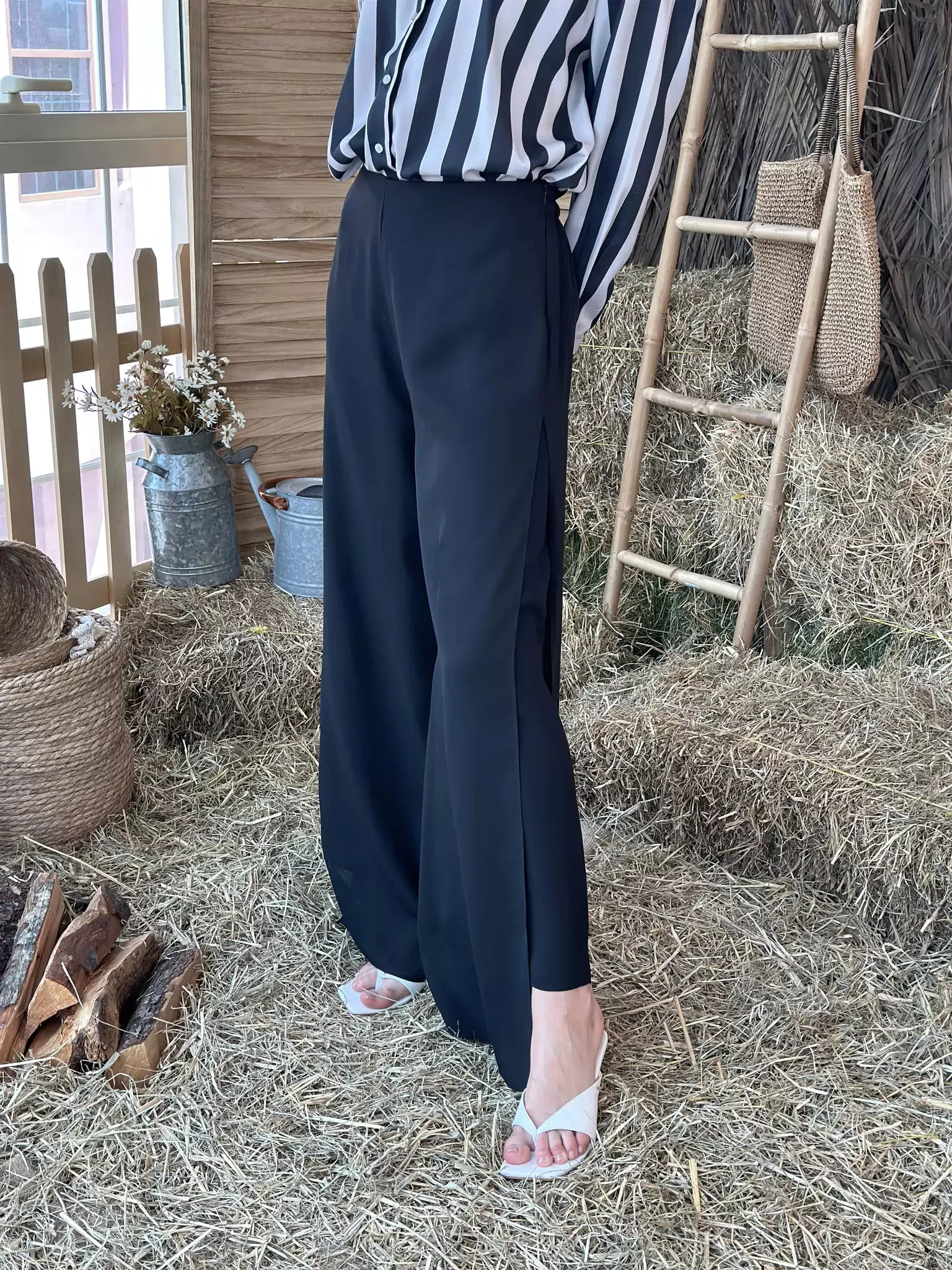 Flowy Shadow Pants